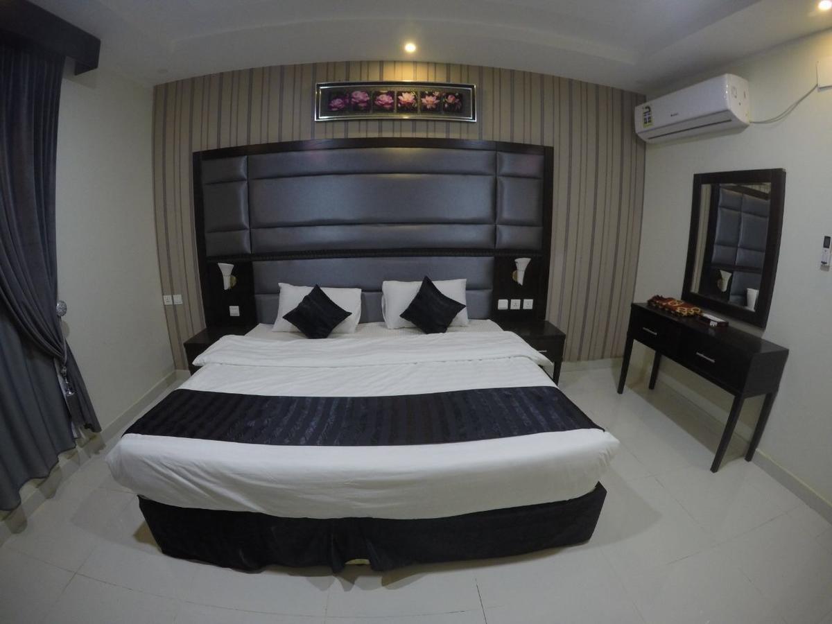 Narjess Jazan Furnished Hotel Bagian luar foto